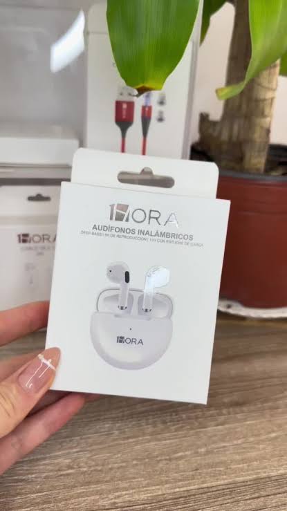 Audífonos Inalámbricos 1Hora — Bluetooth 5.0 con 20h de Batería